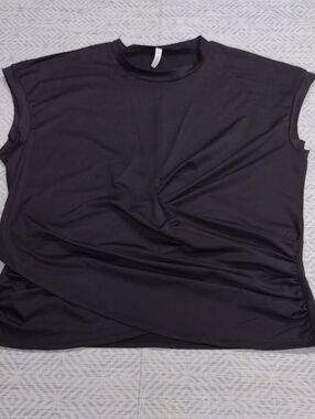 Halara Women’s Black Sleeveless Crewneck Tank - Everyday Essential